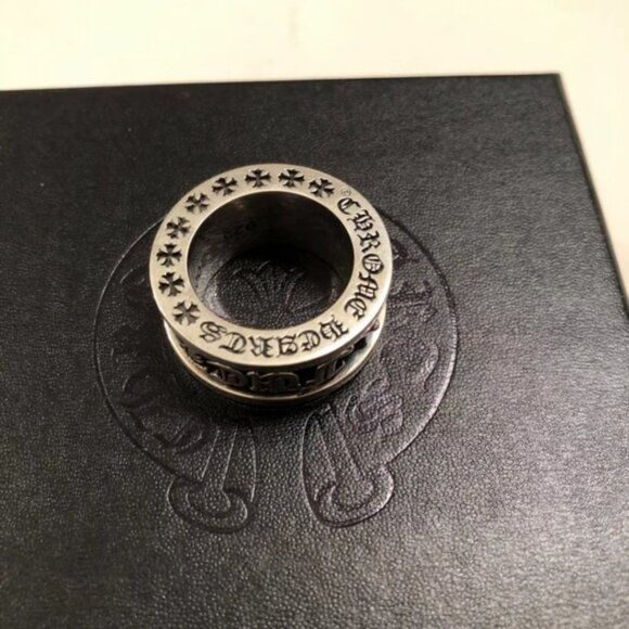 CHROME HEARTS SPINNER RING size 10